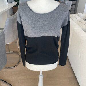Splendid Gray Black Colorblock Poly Cashmere Blend Pullover Sweater Size XS
